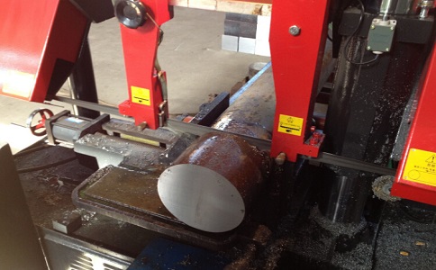 麻涌镇卧式带锯床加工时出现明显振荡如何排查？